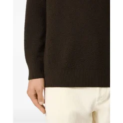 Round-neck Knitwear