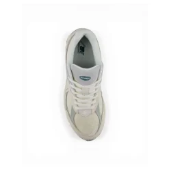 2002R Sneakers