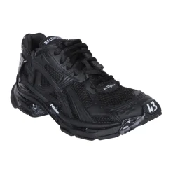 Runner Sneakers