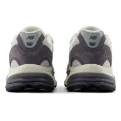 Running Shoes