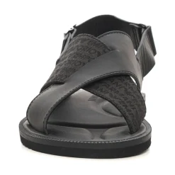 Sandalen met gekruiste bandjes