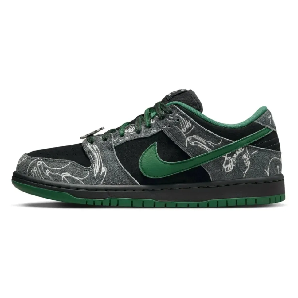 SB Dunk Low There Skateboards