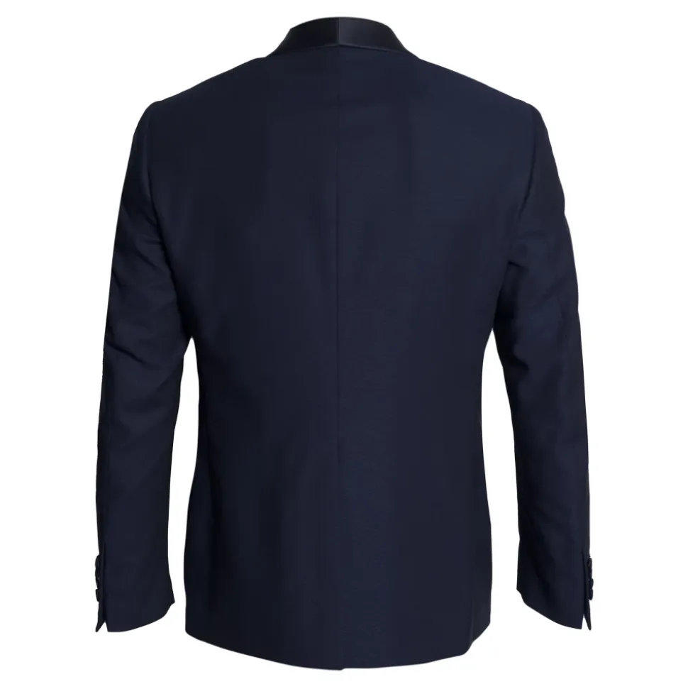 Shawl-lapel smoking