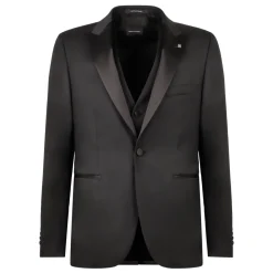 Single Breasted Suits