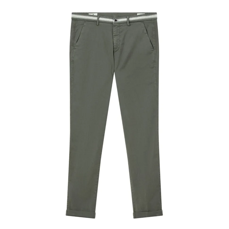 Slim-Fit Chino