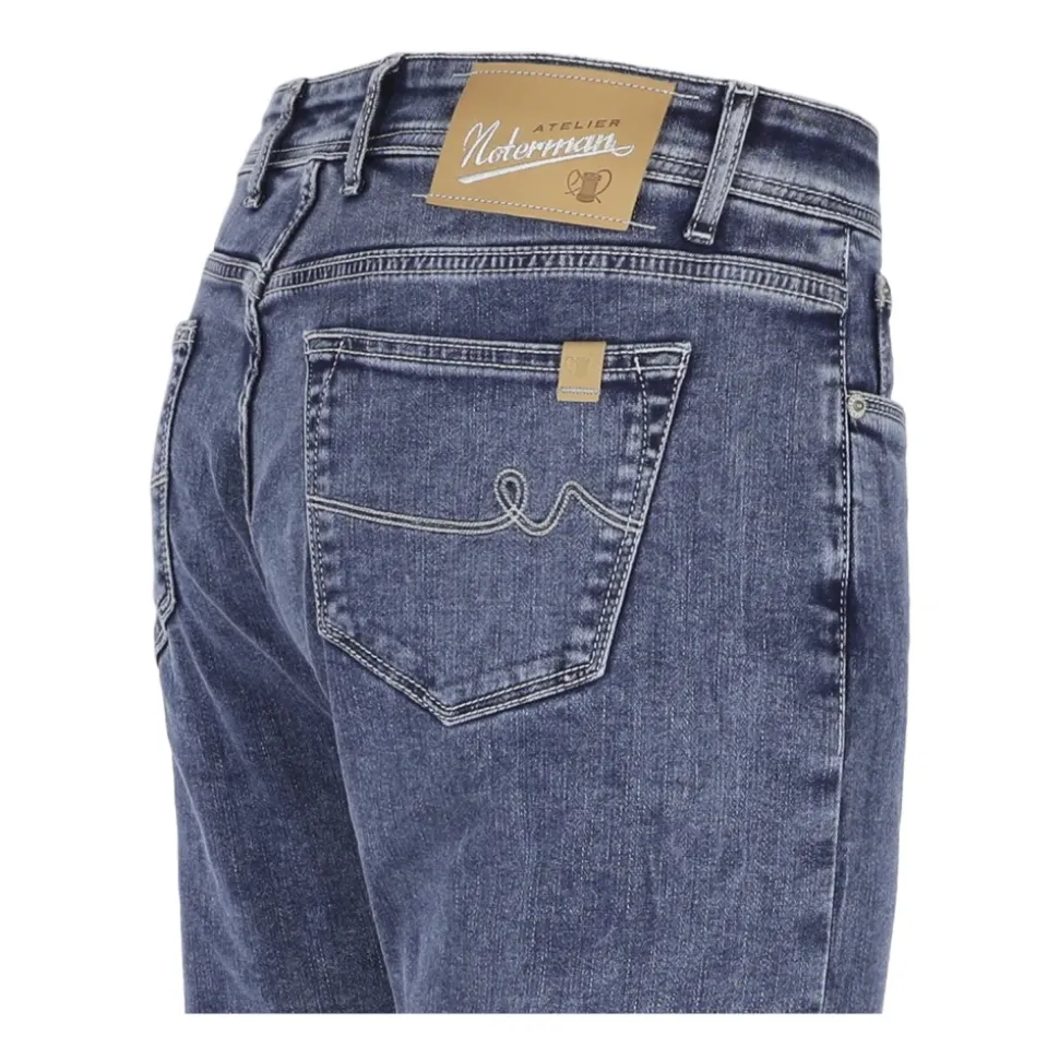 Slim-fit Jeans