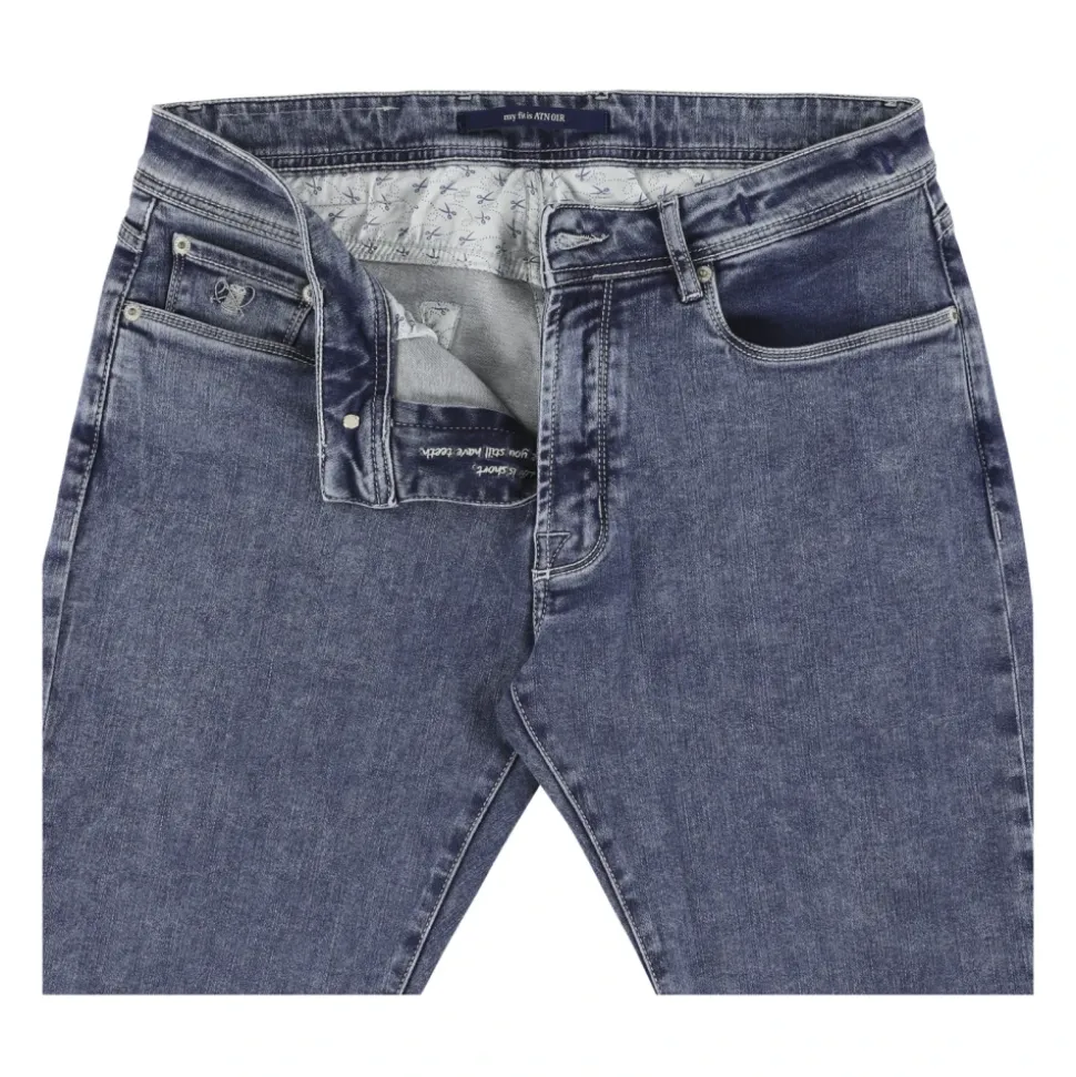 Slim-fit Jeans