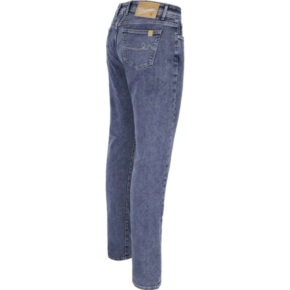 Slim-fit Jeans