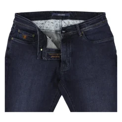 Slim-fit Jeans