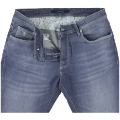 Slim-fit Jeans