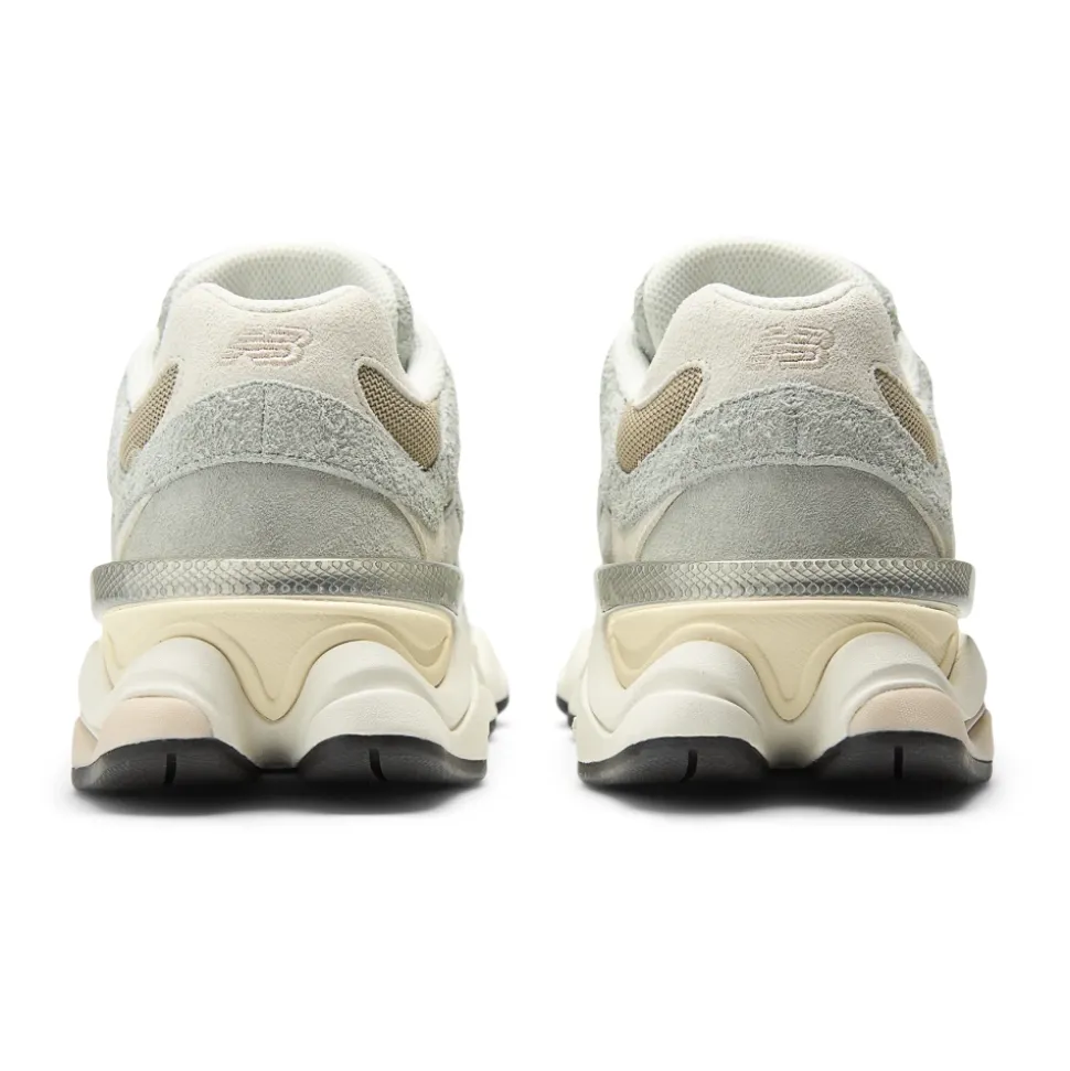 9060 Sneaker