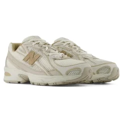 740 Sneakers