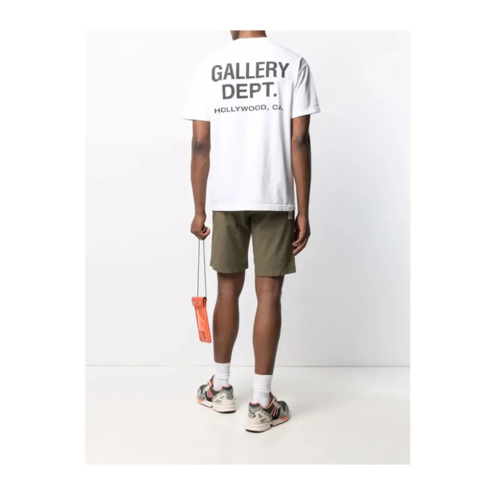 Souvenir Tee