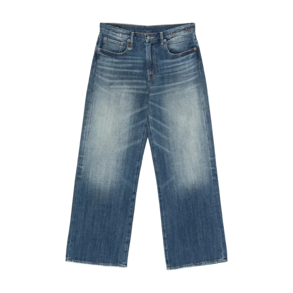 Straight Jeans