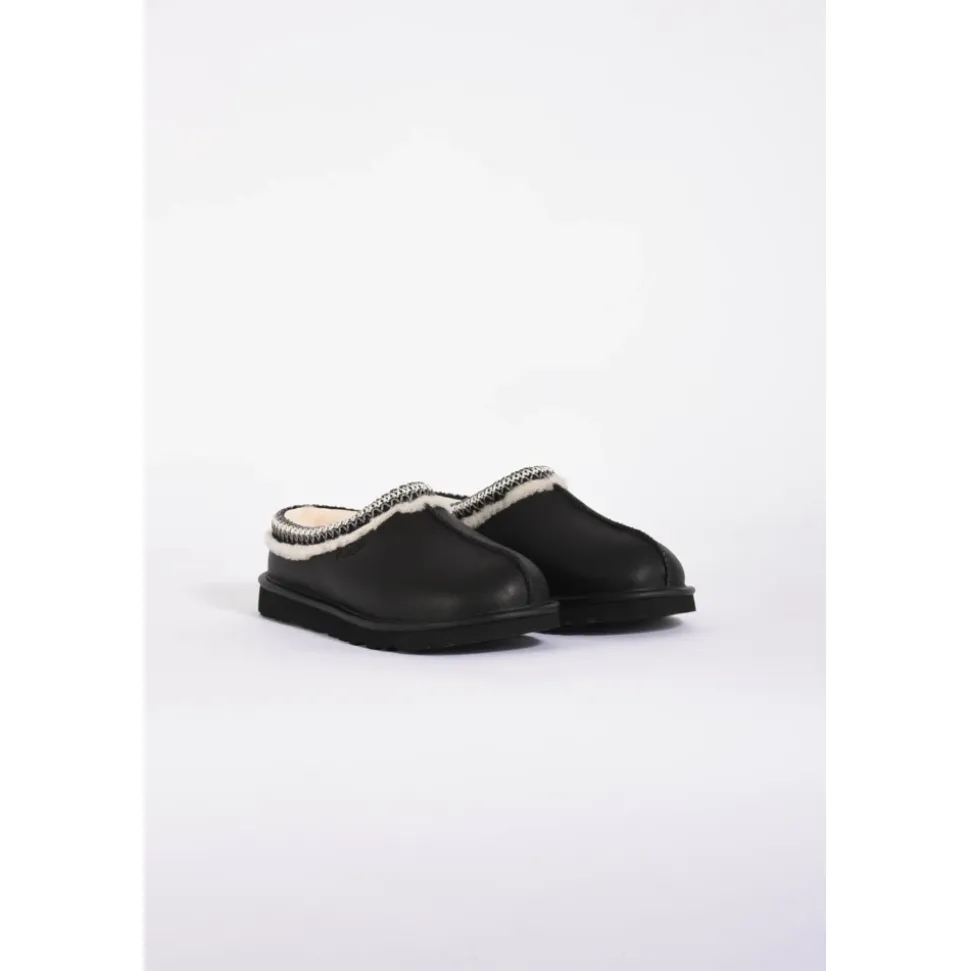 Tasman Slipper