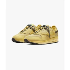Travis Scott Cactus Jack Goud Sneakers