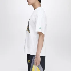 T-shirt met ronde hals en korte mouwen