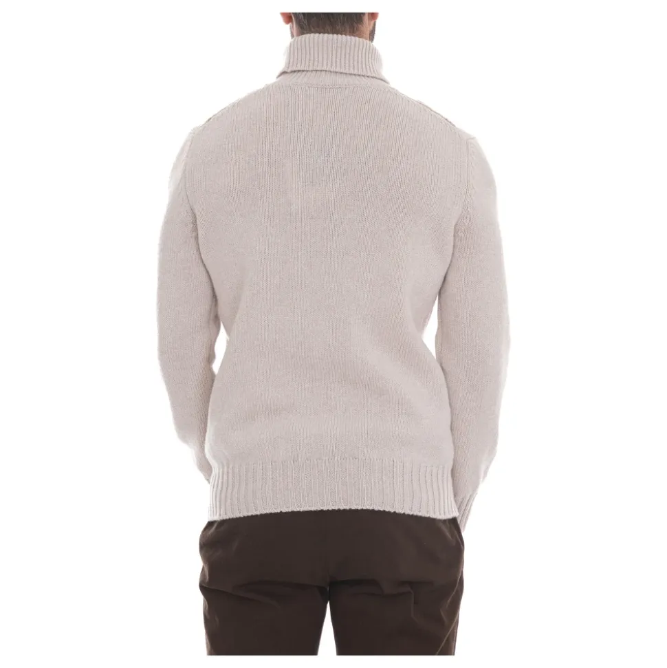 Turtleneck Pullover