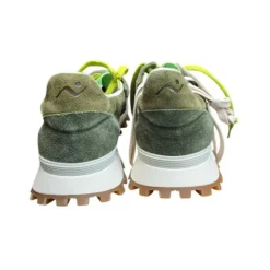 Veloce Sneakers