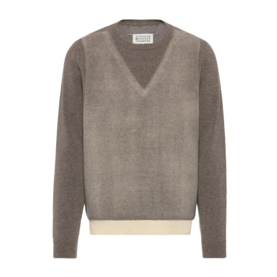 V-neck Knitwear