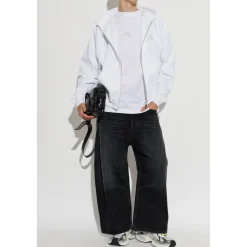 Wide-leg Jeans
