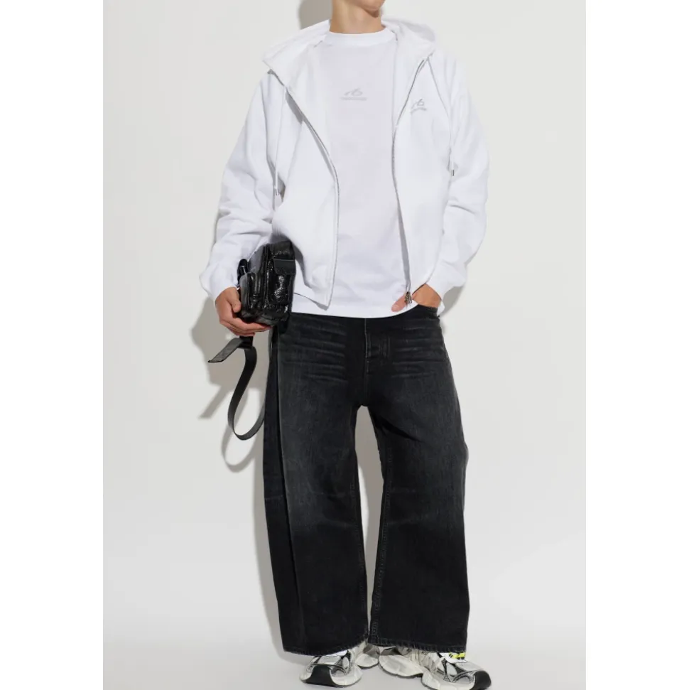 Wide-leg Jeans
