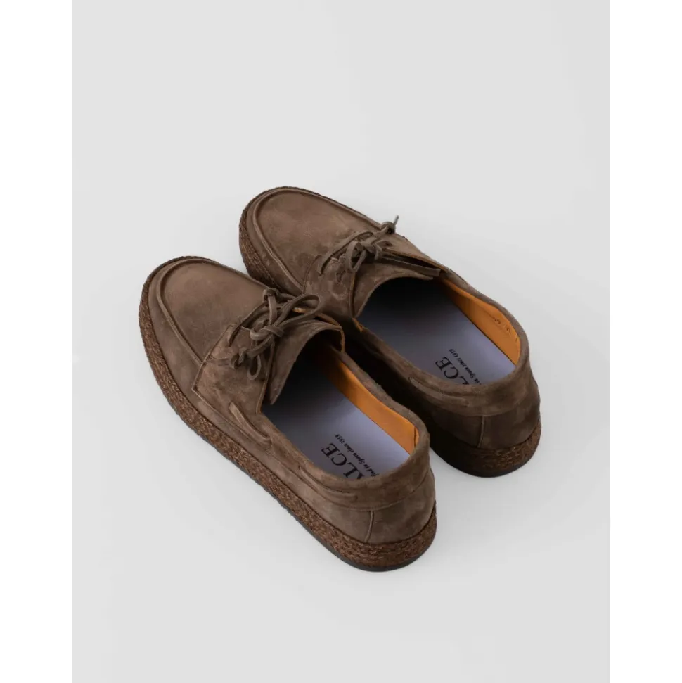 X2499 Sailor Shoe