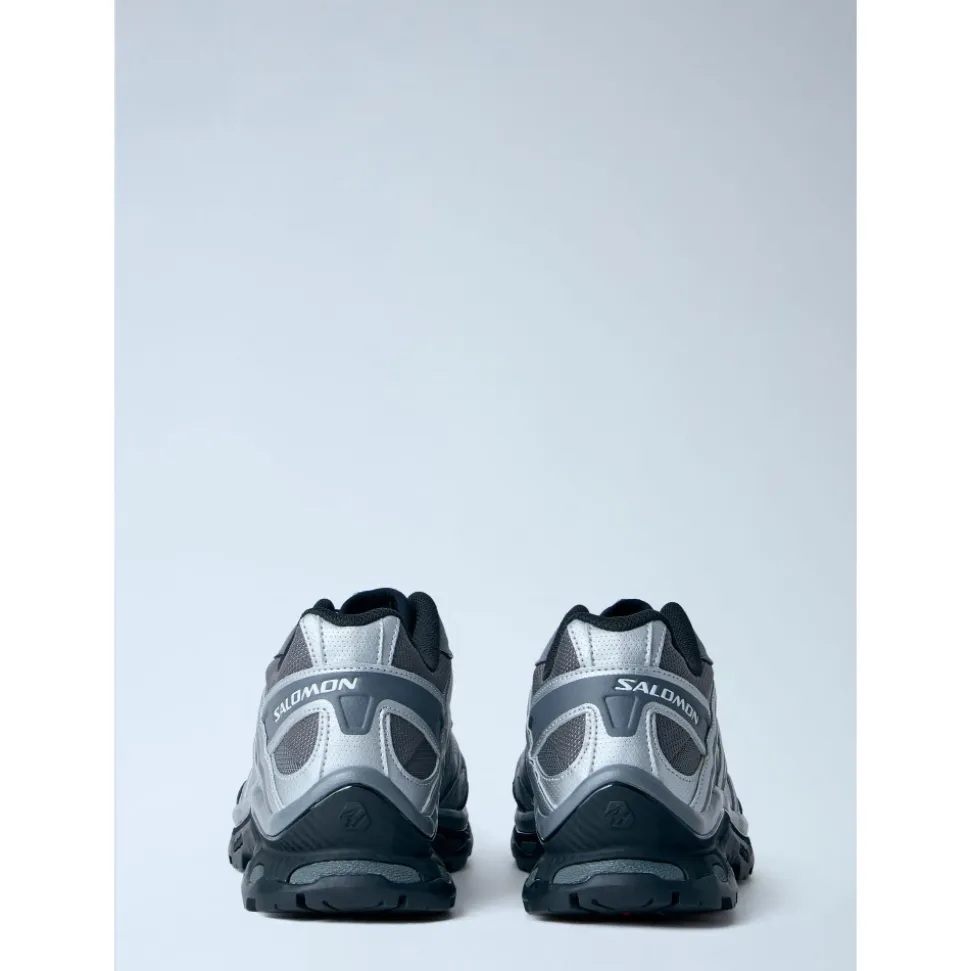 XT-Quest Sneakers