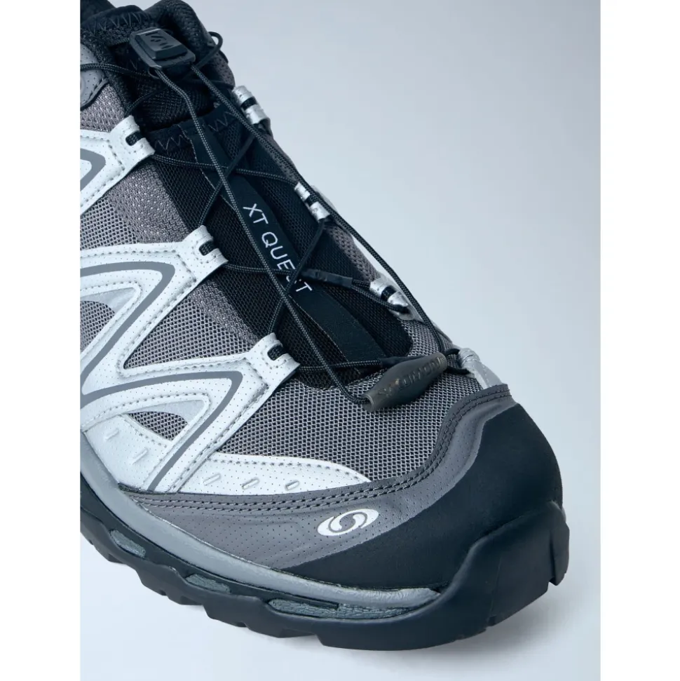 XT-Quest Sneakers