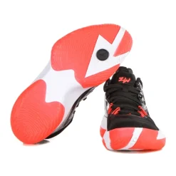 Zion 1 Basketballschoen