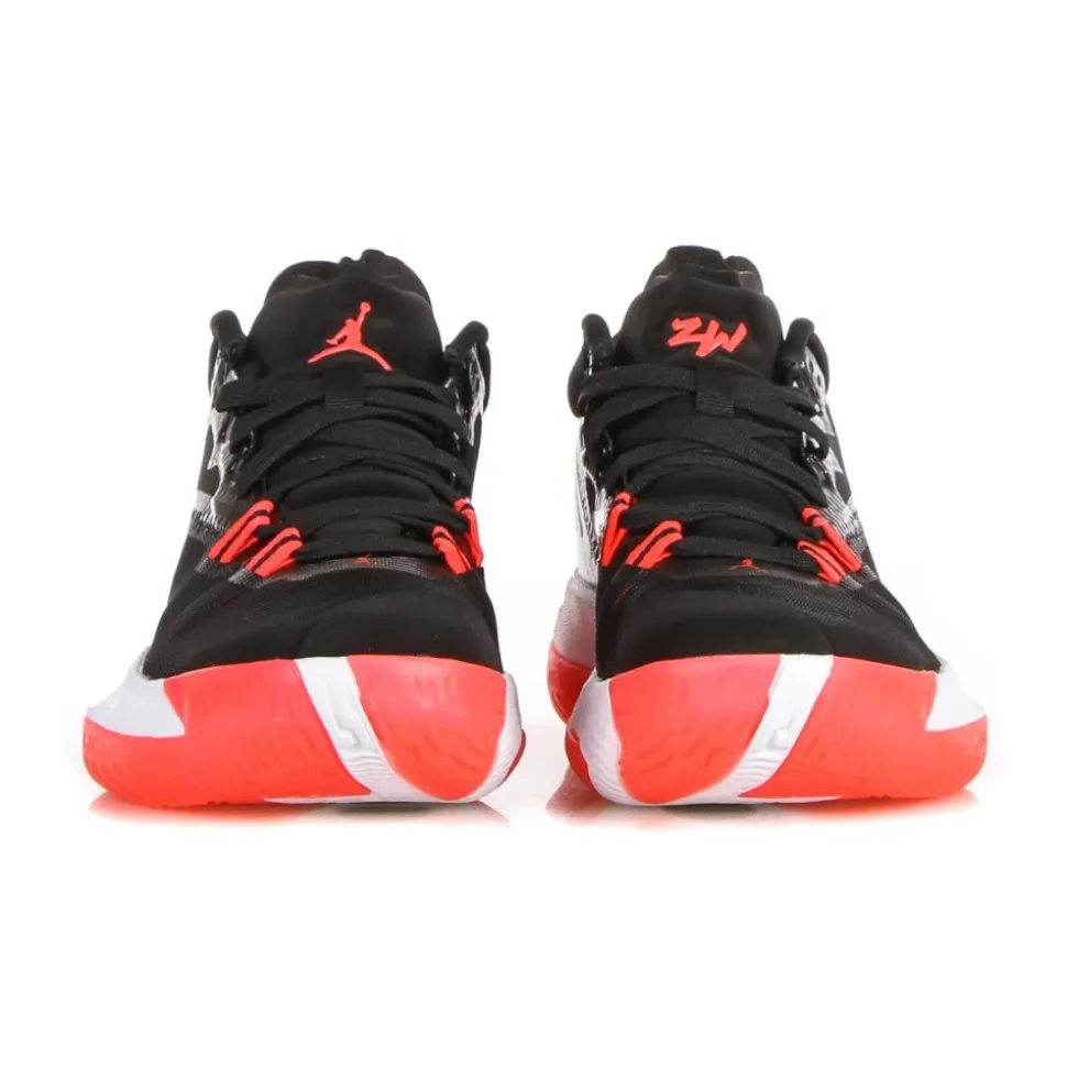 Zion 1 Basketballschoen