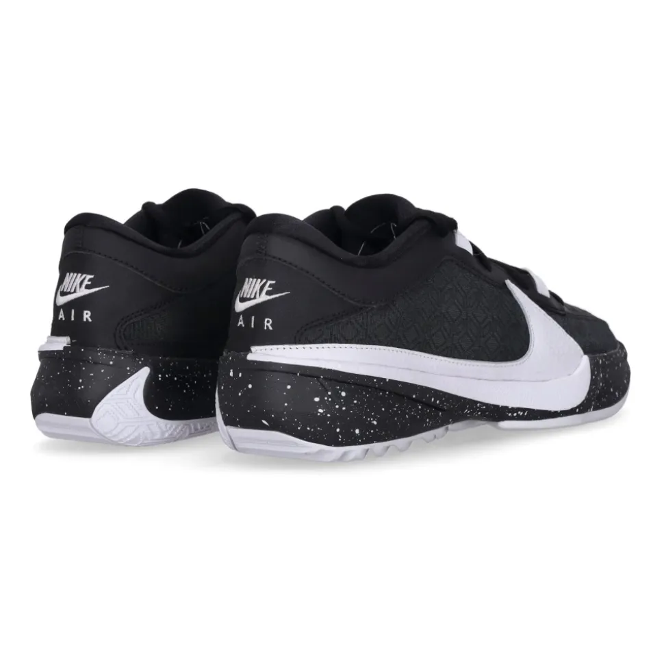 Zoom Freak 5 Basketbalschoen