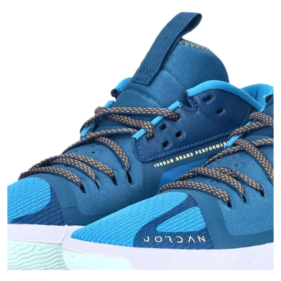 Zoom Separate Low Shoe