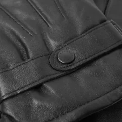 Zwarte handschoenen voor stijlvolle outfits