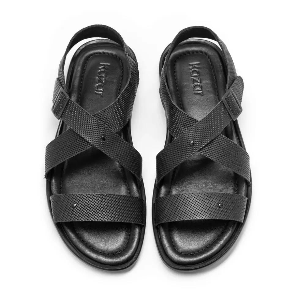 Zwarte sandalen voor heren.Dit product valt groot uit.